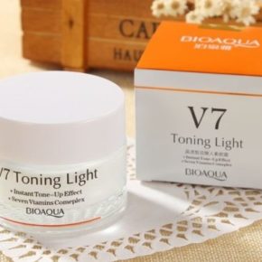 v7 toning light cream